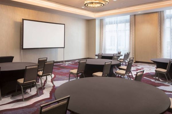 Embassy Suites Amarillo Downtown