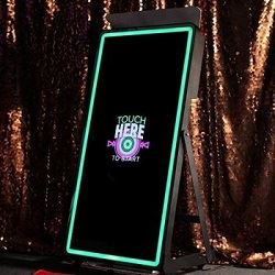 Doozy Photo Booths & Events