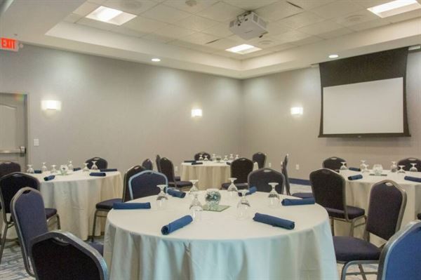 Hilton Garden Inn Myrtle Beach @ Coastal Grand Mall