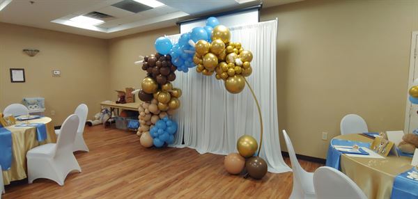 Quality Inn Fayetteville near Historic Downtown Square