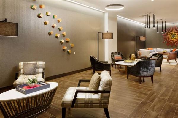 Hampton Inn & Suites Dallas Downtown