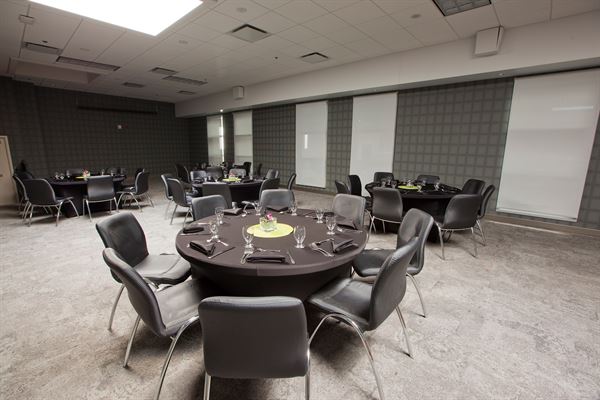 Aloft Calgary University