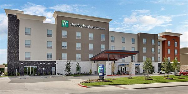 Holiday Inn Express & Suites Plano - the Colony, an IHG Hotel