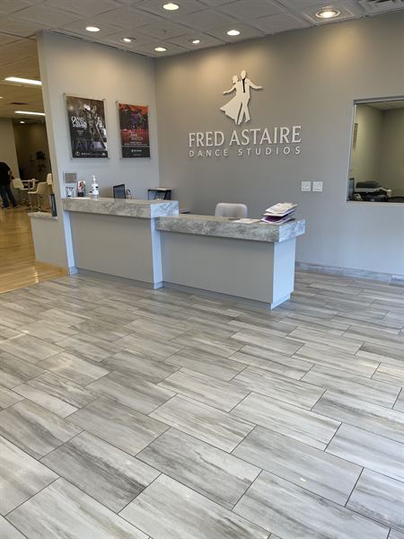Fred Astaire Dance Studios - Gilbert