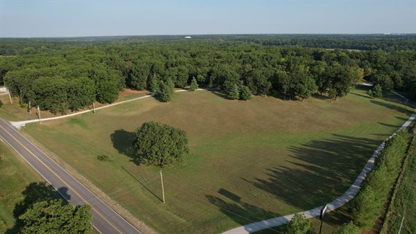 The Venue at 52nd St
