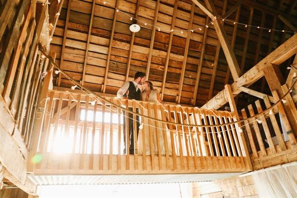 Scenic Escape Barn Venue