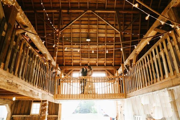 Scenic Escape Barn Venue