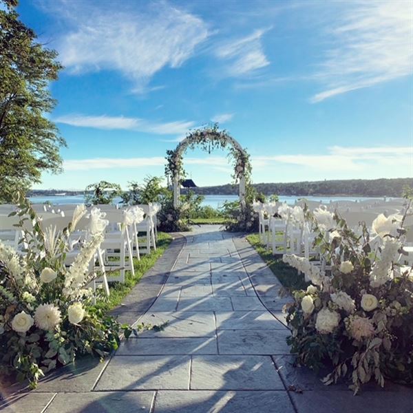 Fall River Country Club