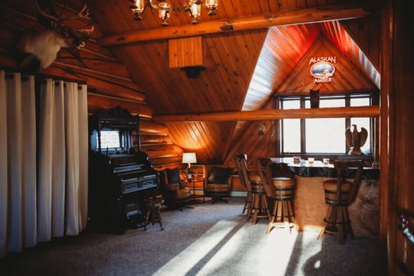 Alaska Adventure Lodge
