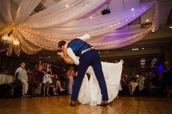 Country Inn & Suites by Radisson Mankato Hotel and Conference Center