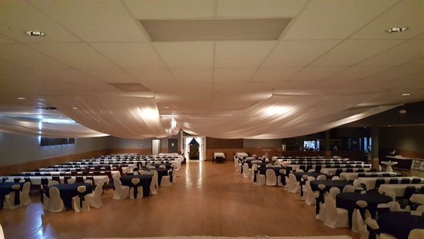 Platt-Duetsche Reception/Event Hall