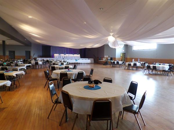 Platt-Duetsche Reception/Event Hall