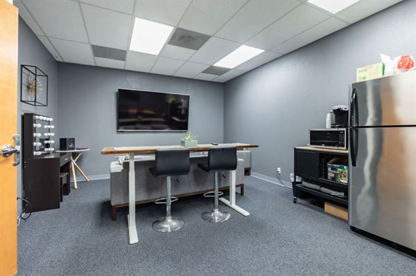 Voice & Video Studios