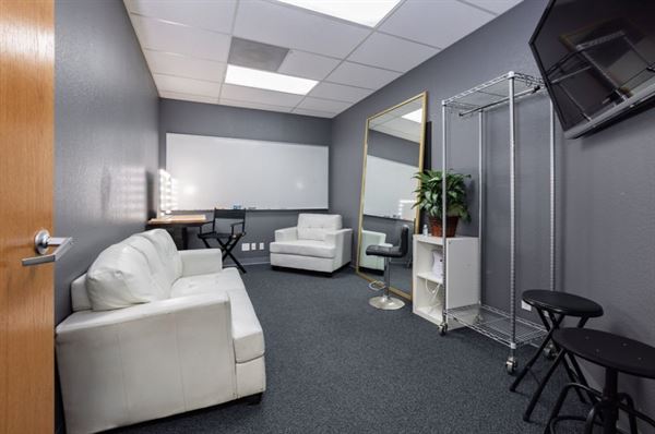 Voice & Video Studios