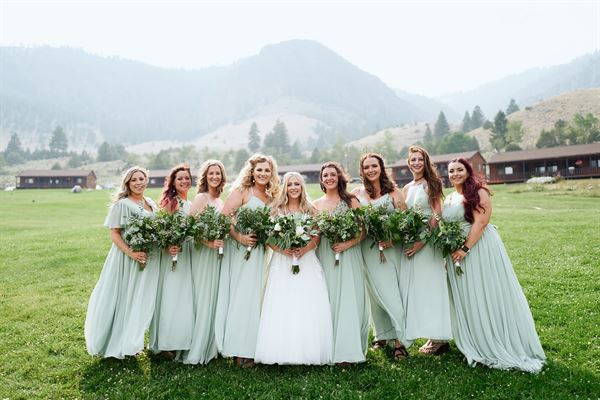 Twin Peaks Guest Ranch