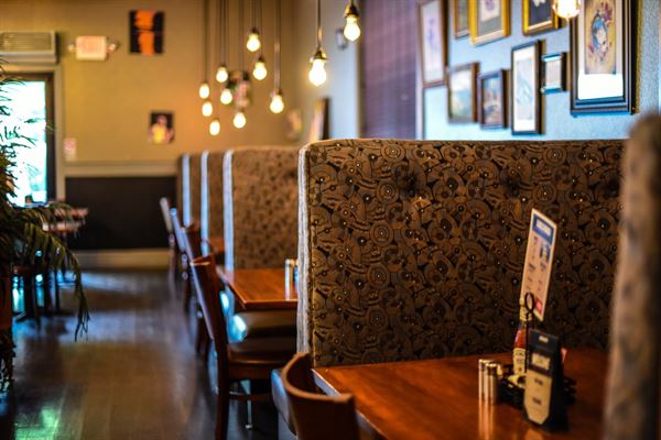 Garlic Restaurant + Bar