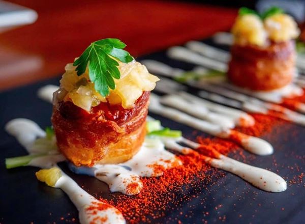 Garlic Restaurant + Bar