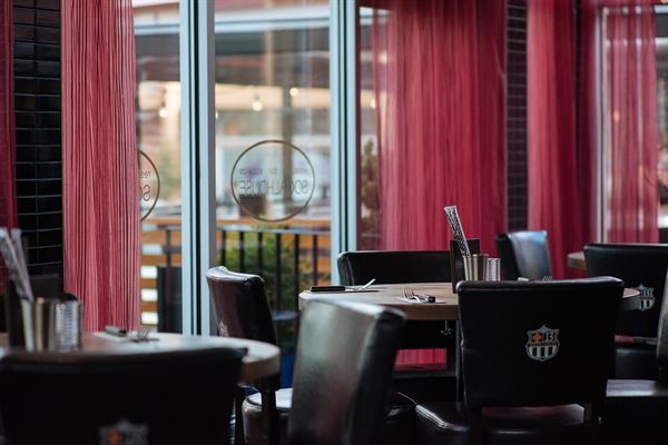 Browns Socialhouse - Lynn Valley