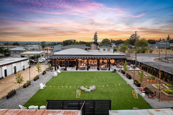 The Pergola-Outdoor Spokane Venue