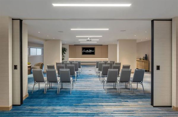 Carillon Miami Beach