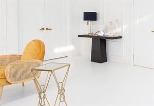 Studio 04 - The Lobby