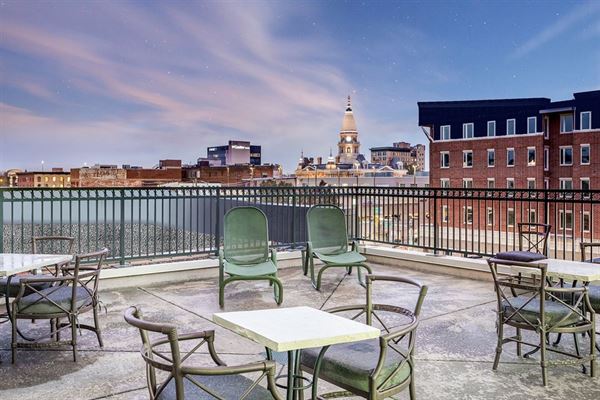 Holiday Inn Lafayette-City Centre