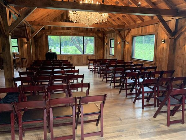 Paradise Springs Winery