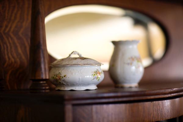 The Colonial Manor Bed And Breakfast