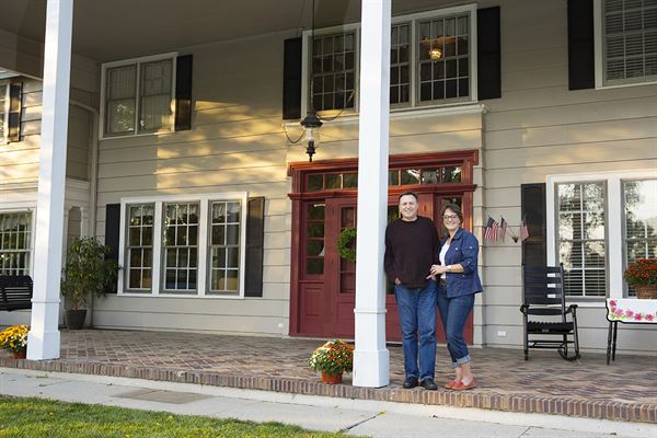 The Colonial Manor Bed And Breakfast