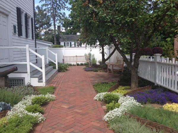 Historical Hall & 1787  Court House