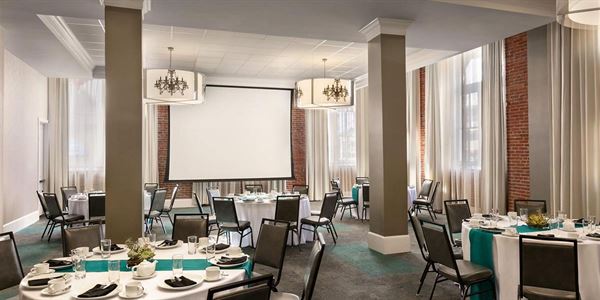 Hotel Indigo Savannah Historic District