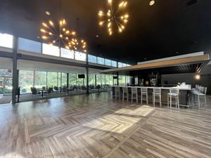 Clubhouse with Large Bar