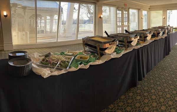 Lakes Golf and Country Club