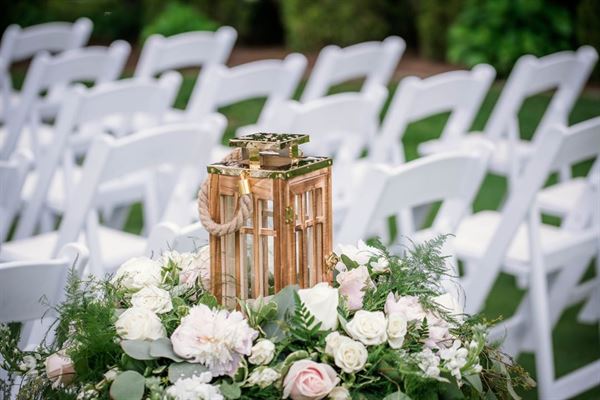 Laurel Lane Country Club