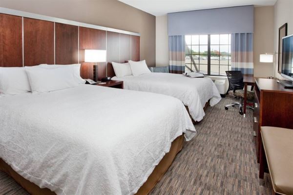 Hampton Inn & Suites Chapel Hill-Carrboro/Downtown