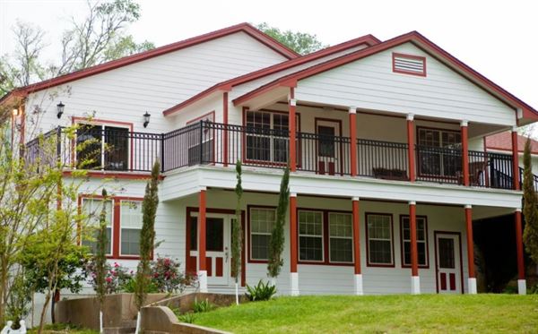 Honey Bee Ranch Event Center