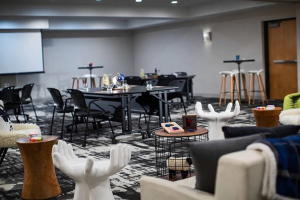 Renaissance Minneapolis Bloomington Hotel