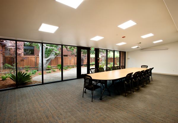 Arrillaga Family Recreation Center