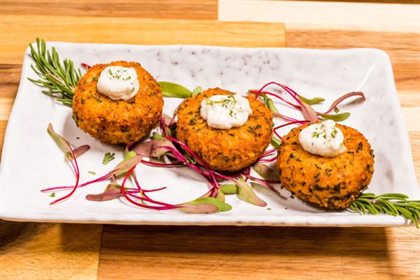 Personal Touch Dining