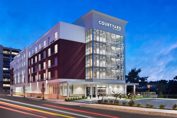 Courtyard by Marriott Troy