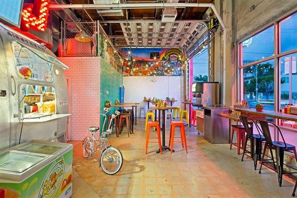 Bodega Taqueria y Tequila South Beach