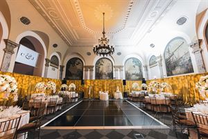 Grand Mezzanine Banking Hall
