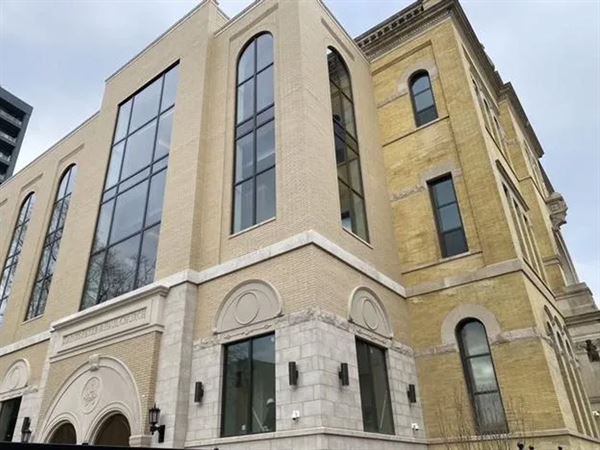 Williamsburg Opera House