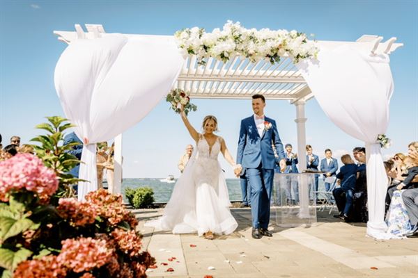 MacRay Harbor Event Center