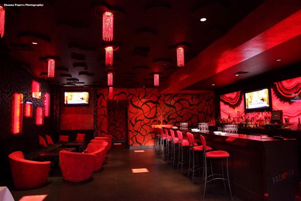 Premier Restaurant & Bar