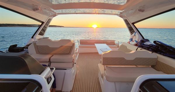 Hamptons Event Yacht