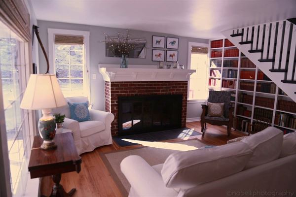 Squirrel Creek Guesthouse and Barn