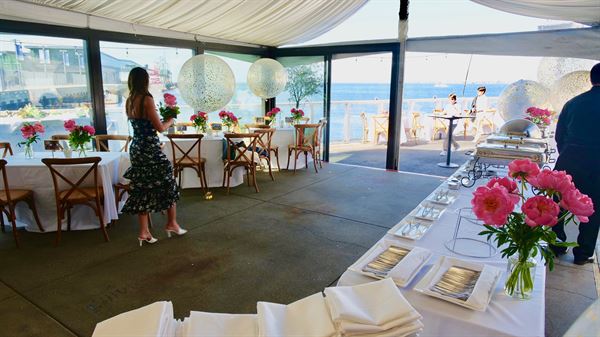 Pier 23 Cafe Restaurant & Bar