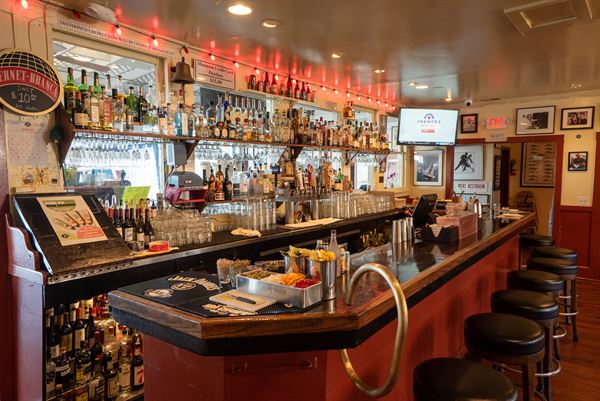 Pier 23 Cafe Restaurant & Bar