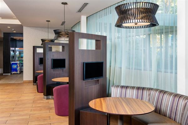 Courtyard Santa Ana Orange County